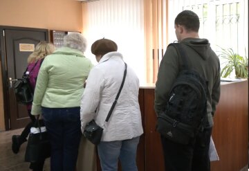 Грошова допомога для пенсіонерів у Харківській області