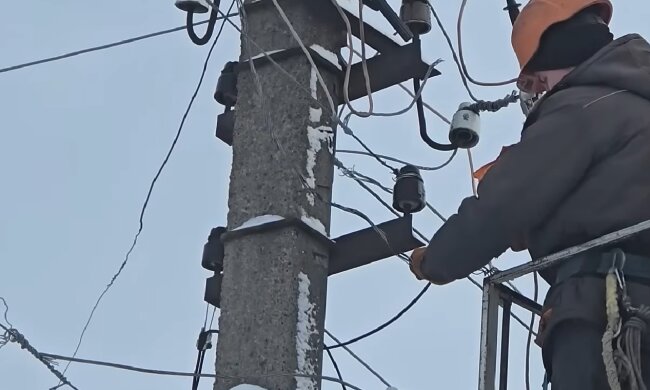 Графіки відключення світла в Київській області на 13 січня