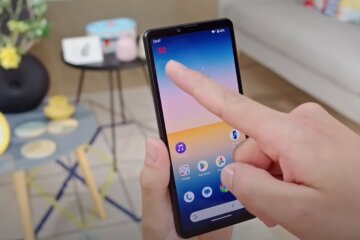 телефон, скриншот Ютуб