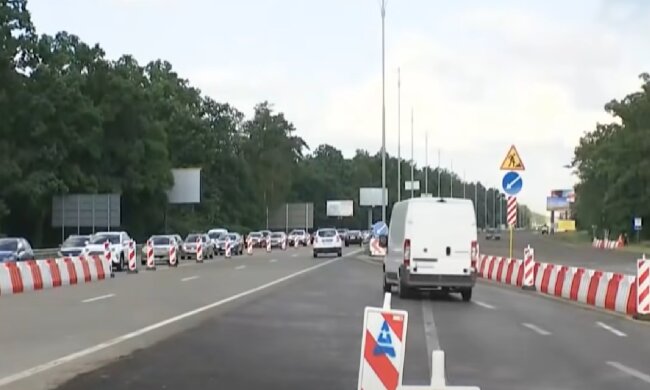 Ограничение движения транспорта в Харькове