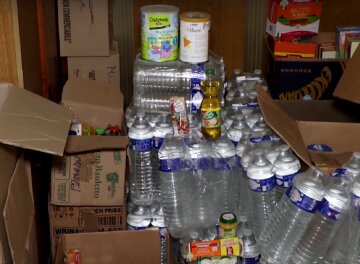 Безкоштовні продукти для ВПО та пенсіонерів у Запоріжжі