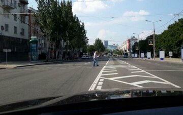 Донецк содрогнулся от стрельбы в центре города: "Автоматные очереди и..."