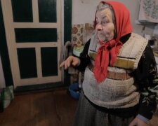 Пенсіонерка Марія Степанівна стала справжньою героїнею, врятувавши не одне життя, відео: "Будинок став форпостом"