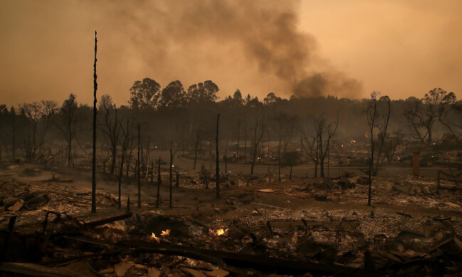 Апокалипсис, конец света, дым, пожар.