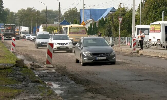 Обмеження руху транспорту в Києві: