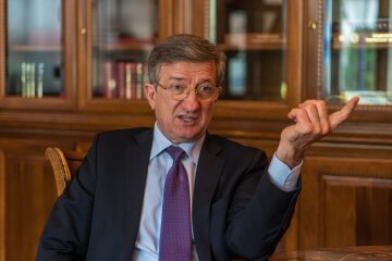 тарута, основа, развитие Украины