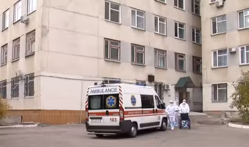 "Стыдно за страну": украинку заставили рожать под входом в больницу, врачи не открыли двери