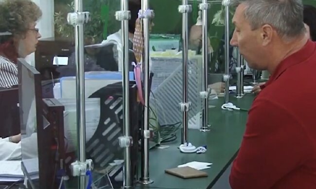 Гуманітарна допомога для пенсіонерів у Запоріжжі