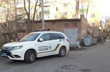 В Одесі горе-мати "підкинула" новонароджену дочку співмешканцю: "немає часу на виховання