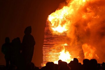 нидерланды пожар