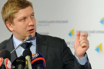 «Показували в бік американського посольства»: журналіст розповів, хто може “кришувати” Коболєва