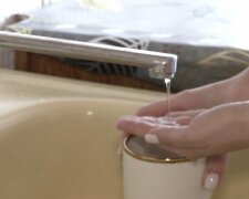 График отключения воды на неделю 4 по 10 мая в Чернигове
