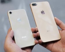 iPhone-8-Unboxing-2