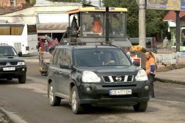 Ограничение движения транспорта во Львовской области