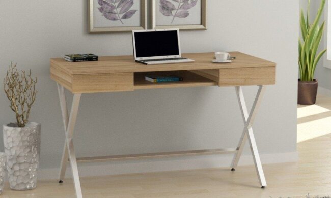 Як вибрати хороший письмовий стіл