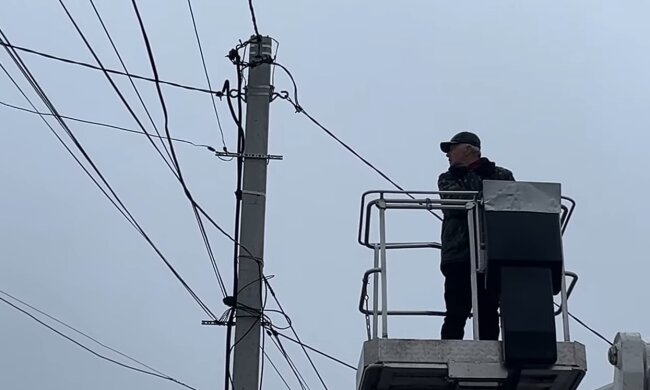 Графіки відключення світла в Дніпропетровській області на 16 грудня