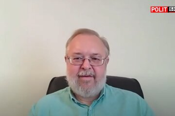 Андрій Єрмолаєв