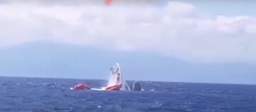 Яхта російського олігарха вирушила на дно: з'явилося відео затоплення