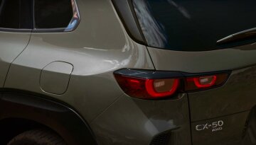 Mazda CX-50 здивує агресивністю в 2023 році: як буде виглядати "хижак"