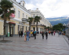 YAlta-naberezhnaya-foto