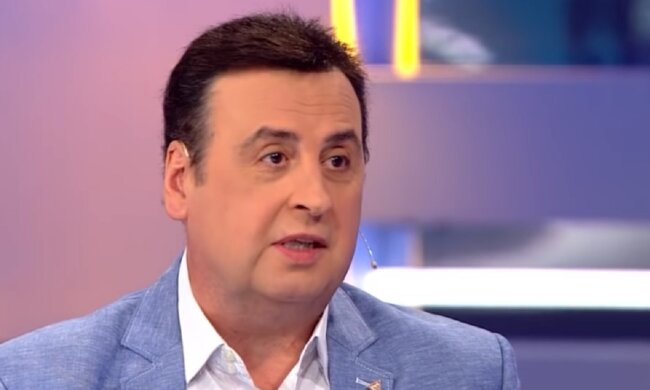 Учасник "Кроликів" заступився за російську мову в Україні: "На цьому ще й заробляють"