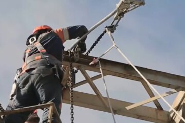 Графіки відключення світла у Сумах на 15 квітня