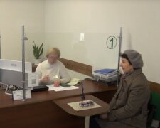 Грошова допомога для пенсіонерів у Черкаській області