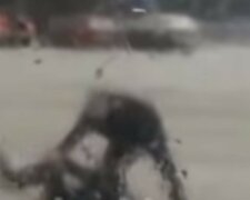 Маршрутчик дважды избил настырного пассажира в Киеве: кадры разборок