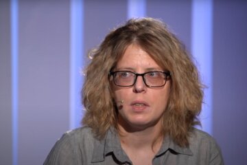 Ты получаешь услуги и платишь за них, но они оказываются недостаточно качественными, - Жук