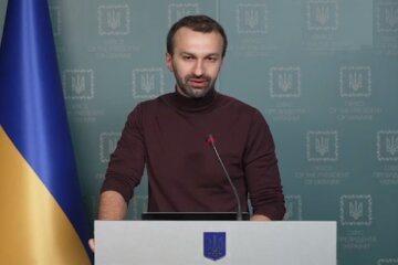 Сергій Лещенко