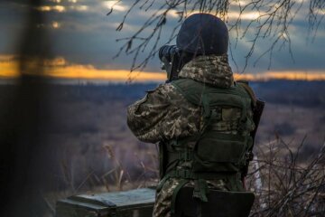 Бои на Мариупольском направлении: враг поливает позиции ВСУ огнем, боевики использует крупный калибр