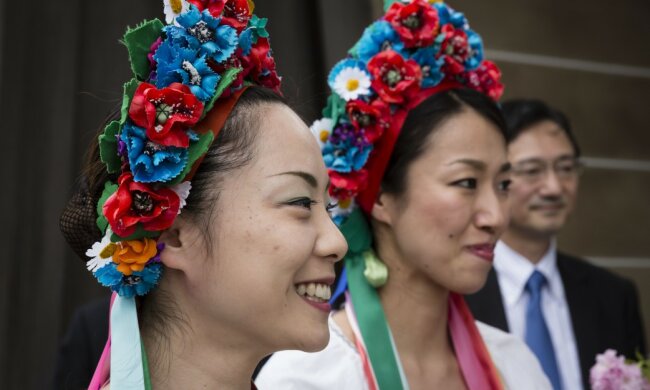 Порошенко объявил 2017-й годом Японии в Украине