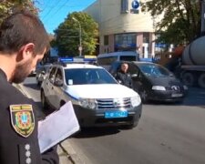 В Одессе пожилой негодяй устроил охоту на школьниц через соцсети: "Использовал фото сына"