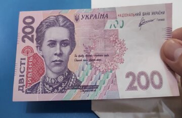 Денежная помощь для пенсионеров в Одесской области