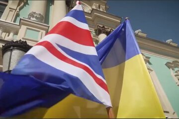 Британия, Украина