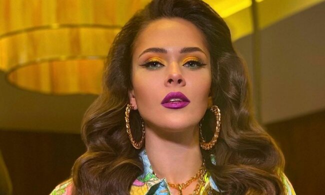 Юлія Саніна