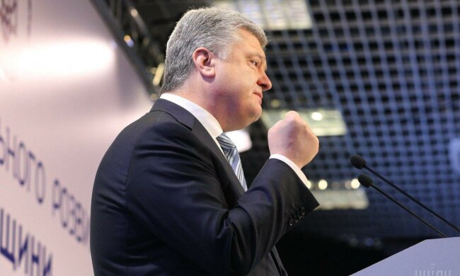 Порошенко оголосив про плани після відставки: “буду балотуватися”