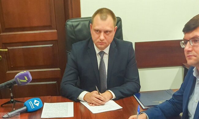 В СМИ рассказали, как одесский прокурор Вихор провалил дело о незаконном строительстве "яхт-клуба"