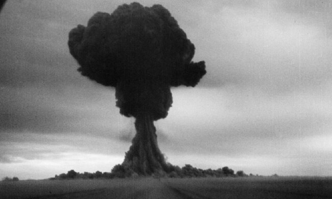 В Украине произошел ядерный взрыв, вскрылись секретные данные: "десятки тысяч людей уже..."