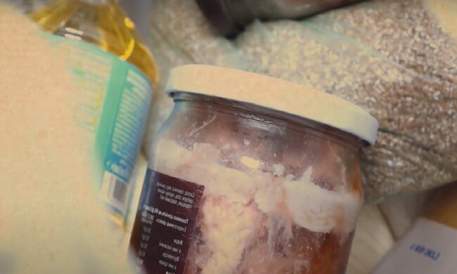 Безкоштовні продукти для пенсіонерів та ВПО у Харківській області