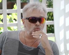Знаменитый рок-музыкант разгромил жизнь в современной России: "Везде лицемерие и фальшь"