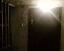 В Киеве домушники-иностранцы "обчистили" квартиру и пытались скрыться: "бежали и разбрасывали украденное"