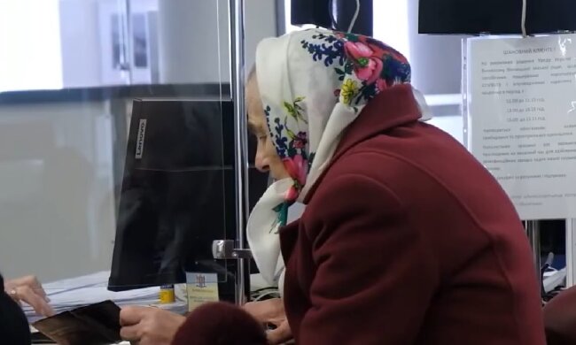 Грошова допомога для пенсіонерів в Одеській області