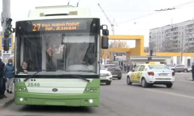 Ограничение движения транспорта в Харькове