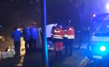 У Києві серйозна ДТП з пасажирським автобусом, кадри: "єдиний у маршруті"