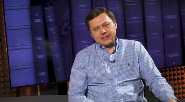 Шевченко розповів про те, що було за лаштунками Кабміну за Порошенка