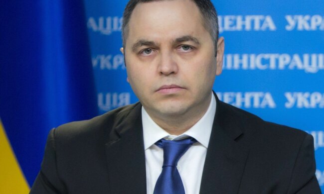 Портнов