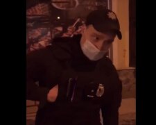 "Они допрыгаются": полицейские решили оштрафовать ходившего в магазин киевлянина, видео