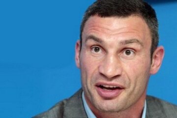 Найкумедніші перли Кличко про опалювальний колапс: Щоб вода стала гарячою, її потрібно підігріти