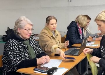 Гуманитарная помощь для пенсионеров в Полтаве